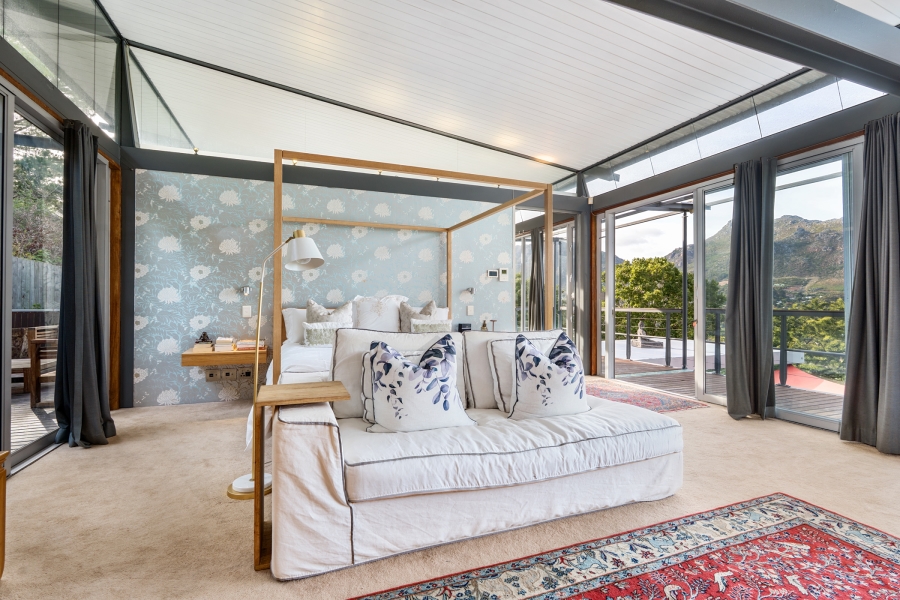 7 Bedroom Property for Sale in Valley Area Western Cape